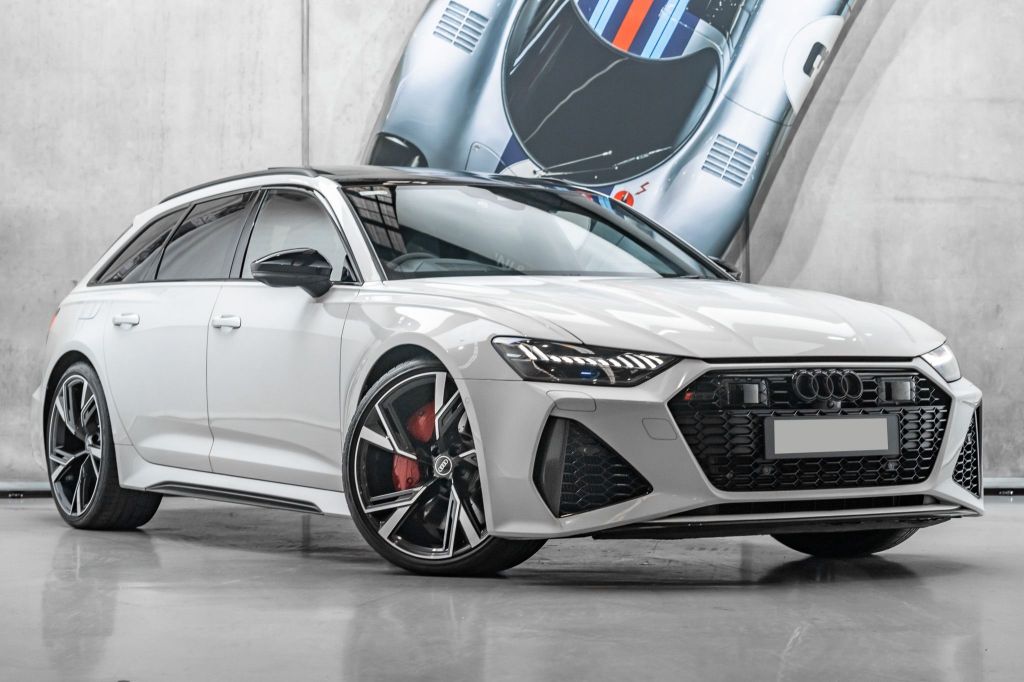 AUDI RS6